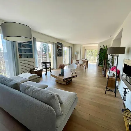 Le 155 M2 Located 15 Minutes From Paris Daire Saint-Cloud