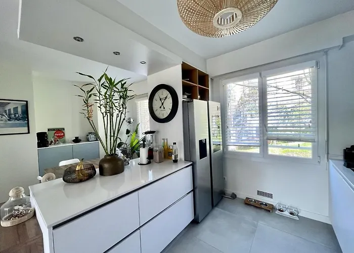Le 155 M2 Located 15 Minutes From Paris 아파트